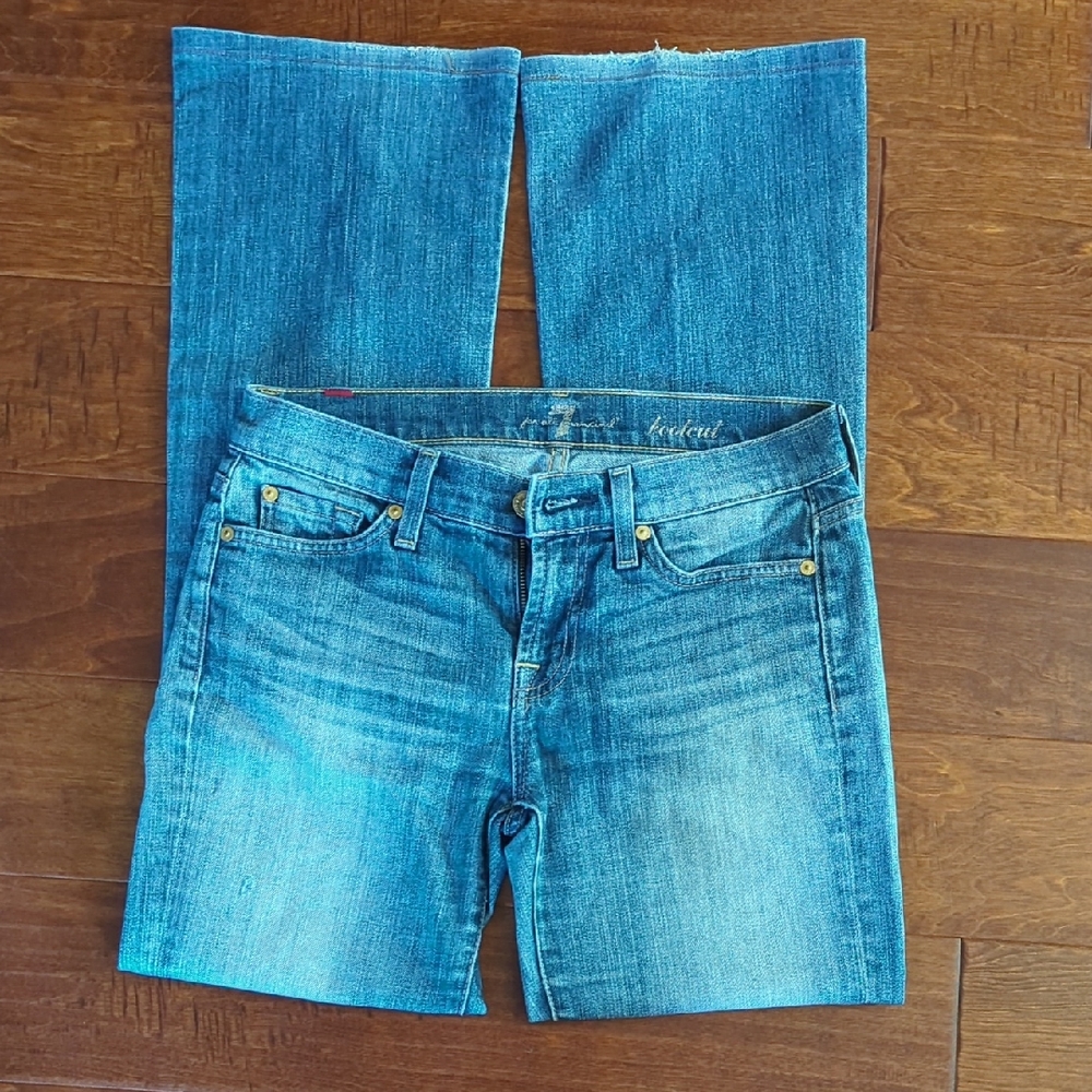 Seven7 Blue Straight Leg Jeans with Natural Fading